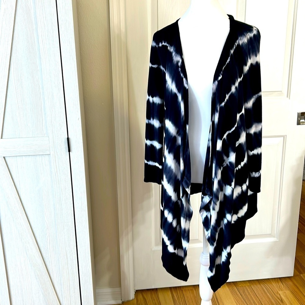 Cable and Gauge Blue and White Tie Die Cardigan Sz S
